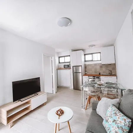 Dahlia Dunasol Lägenhet